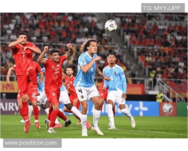 足球传奇时刻再现：那些让人铭记的进球与逆袭瞬间